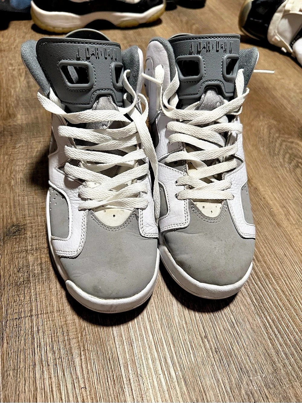 Jordan Air Jordan 6 Retro High-Top Sneakers US 6Y White & Gray